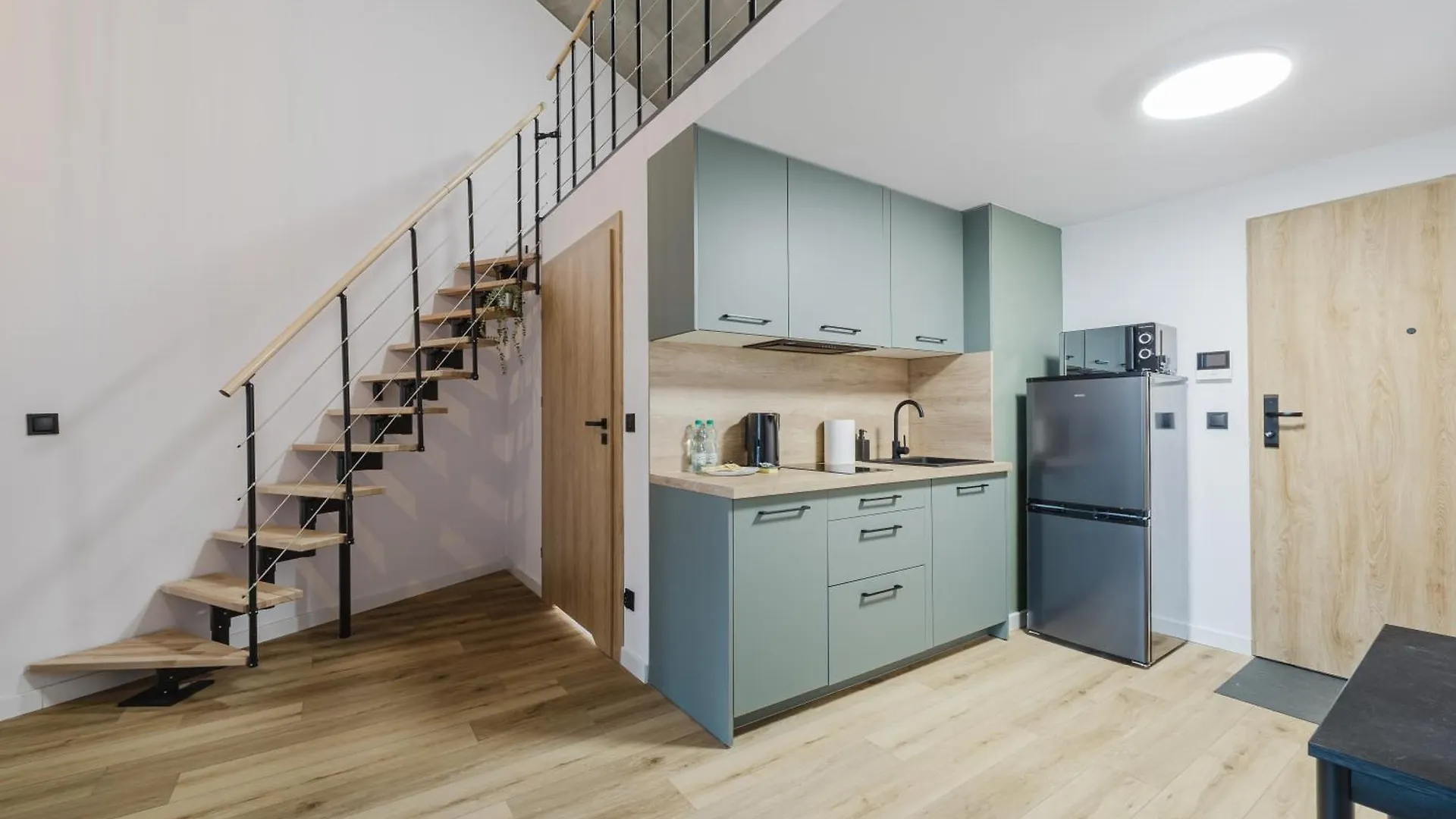 Osiedle Piastowskie Mezzanine Apartment Poznan