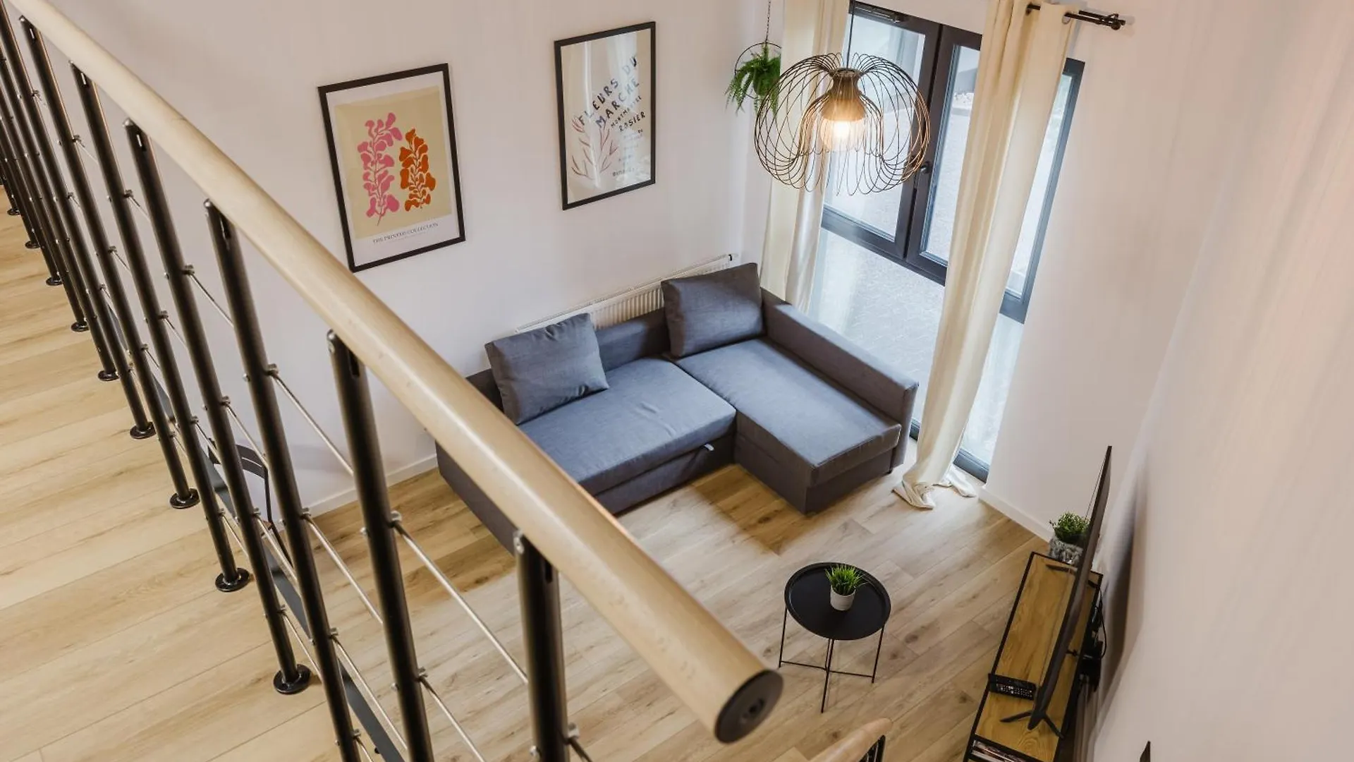 Osiedle Piastowskie Mezzanine Apartment Poznan